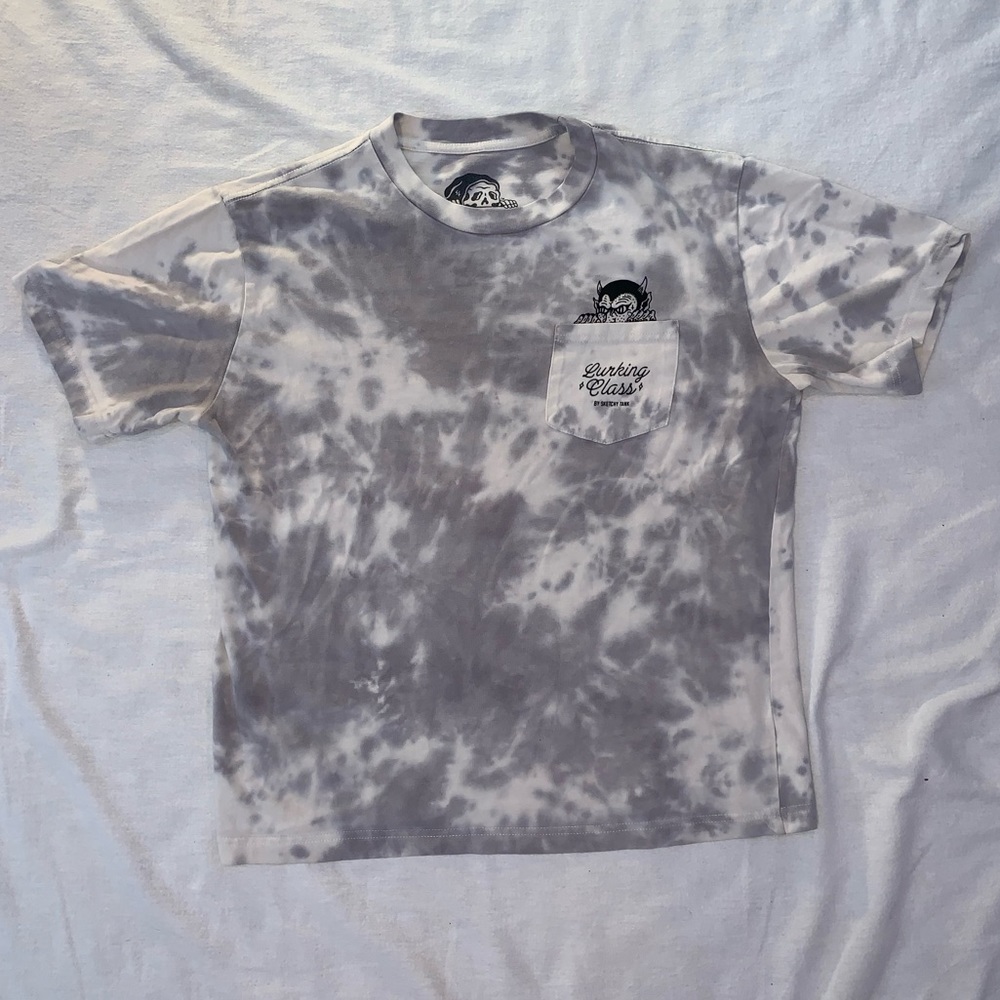 Men’s small T-shirt